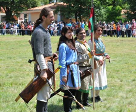 Древното българско минало оживя в старопрестолната Плиска