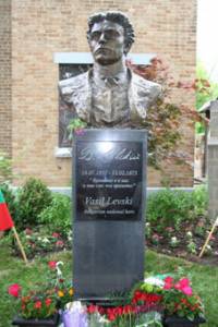 Левски вече има свой бюст-паметник и в далечно Чикаго