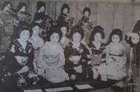 Японки, обучавани за гейши, снимка на Любка от 1931 г.