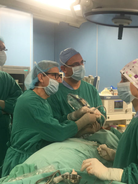 Лекари от Пловдив премахнаха тумор на хипофизата по уникален начин
