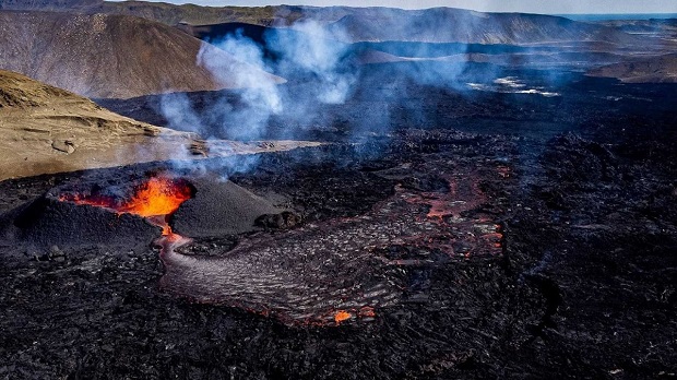 Вулканът в Исландия може да бълва огън и пепел в продължение на столетия