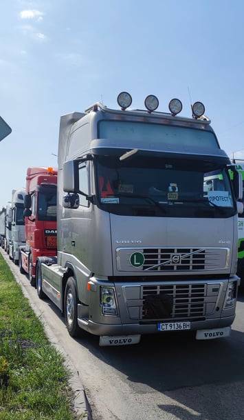 Българските превозвачи се готвят за нови протести, ще затварят границата